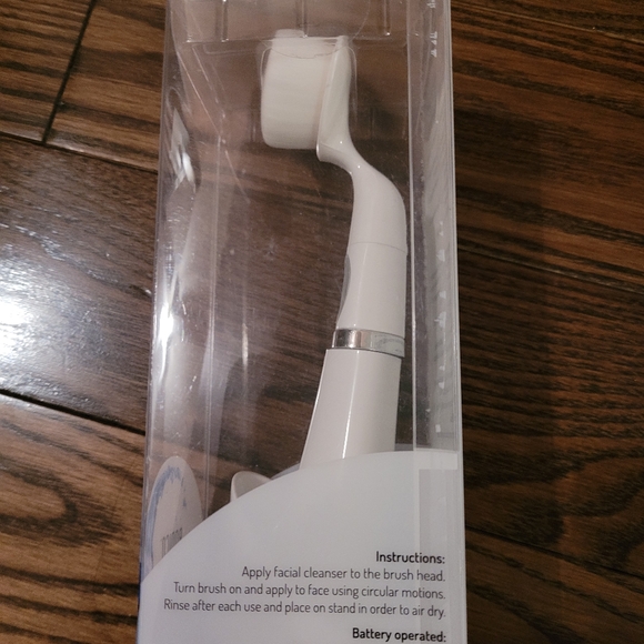 Facial Brush, electric c/w stand - Picture 2 of 3